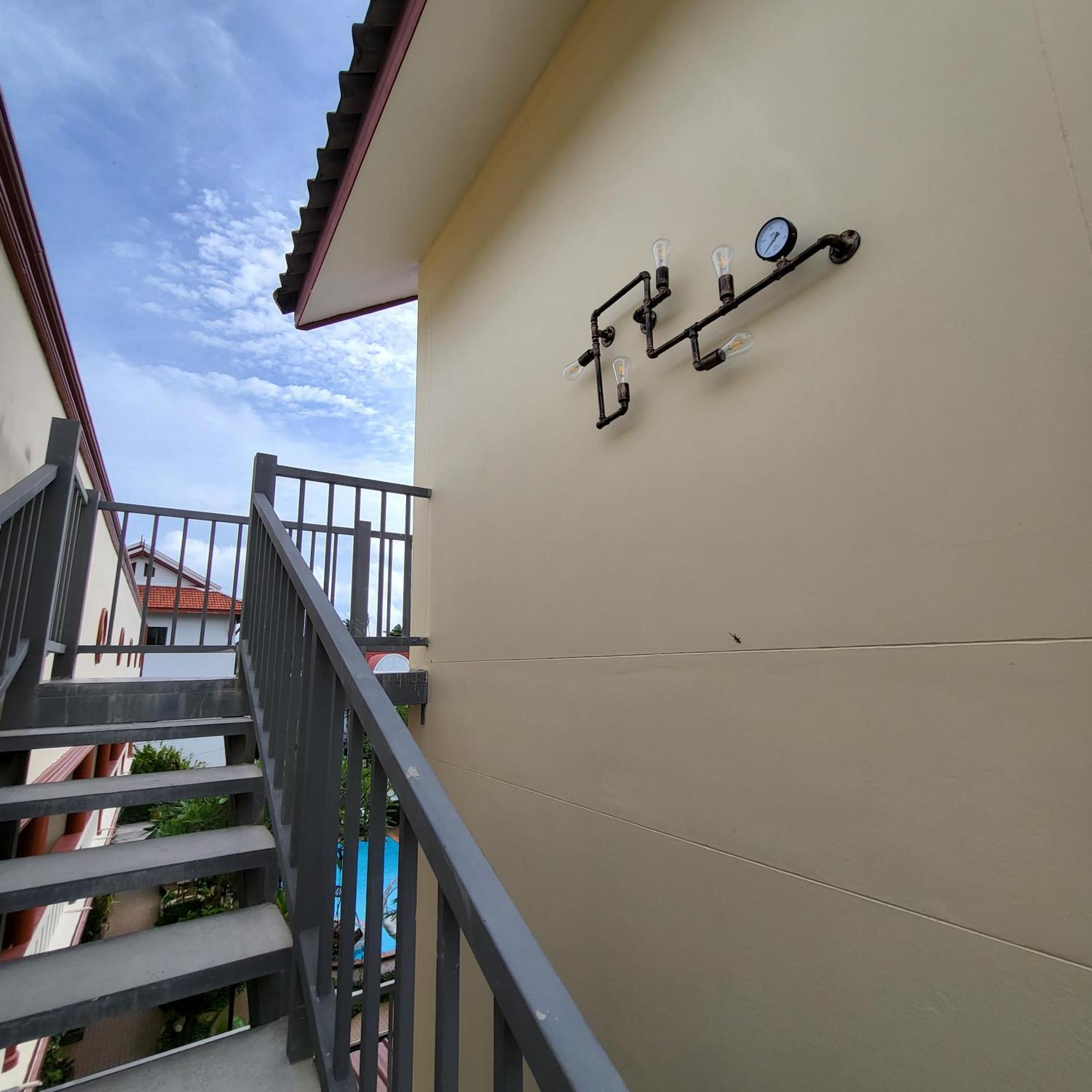 Namphung Phuket Boutique Resort Rawai Eksteriør bilde