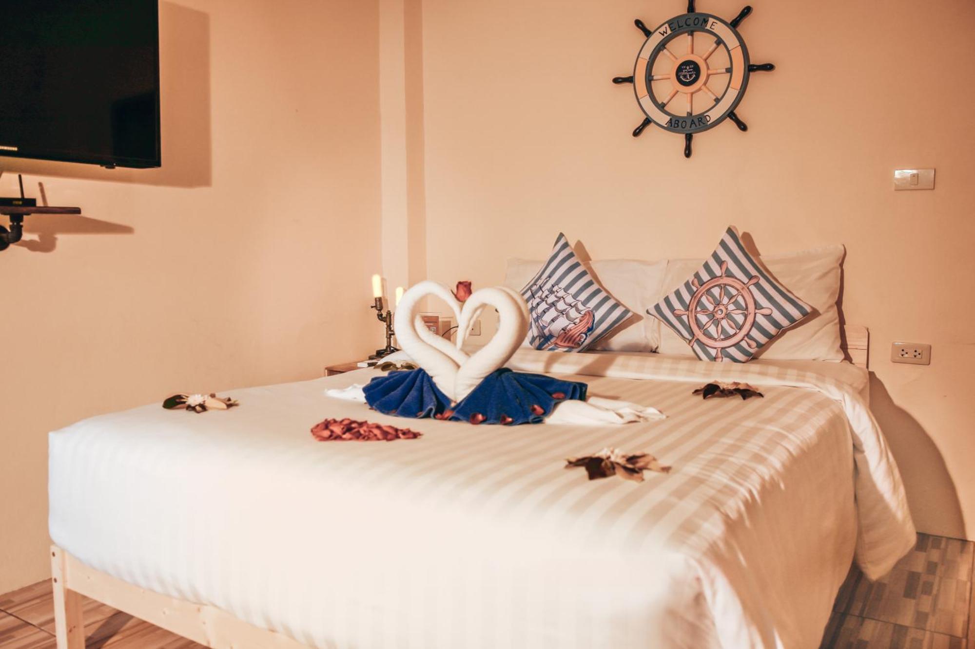 Namphung Phuket Boutique Resort Rawai Eksteriør bilde