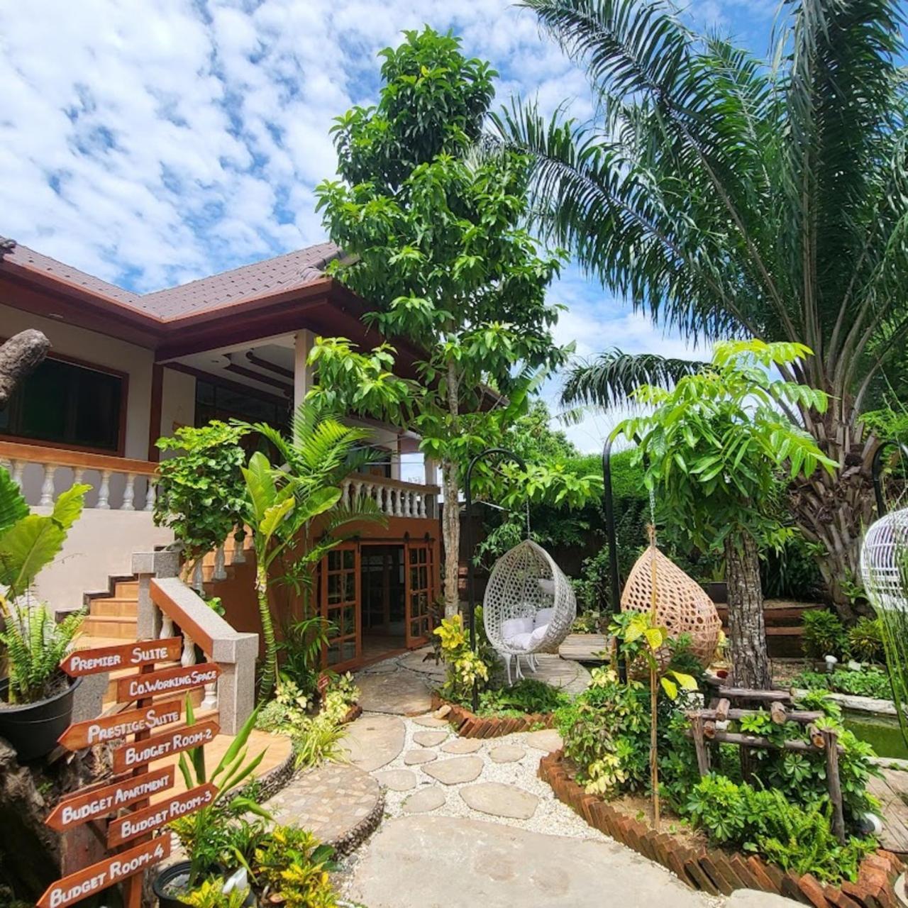 Namphung Phuket Boutique Resort Rawai Eksteriør bilde