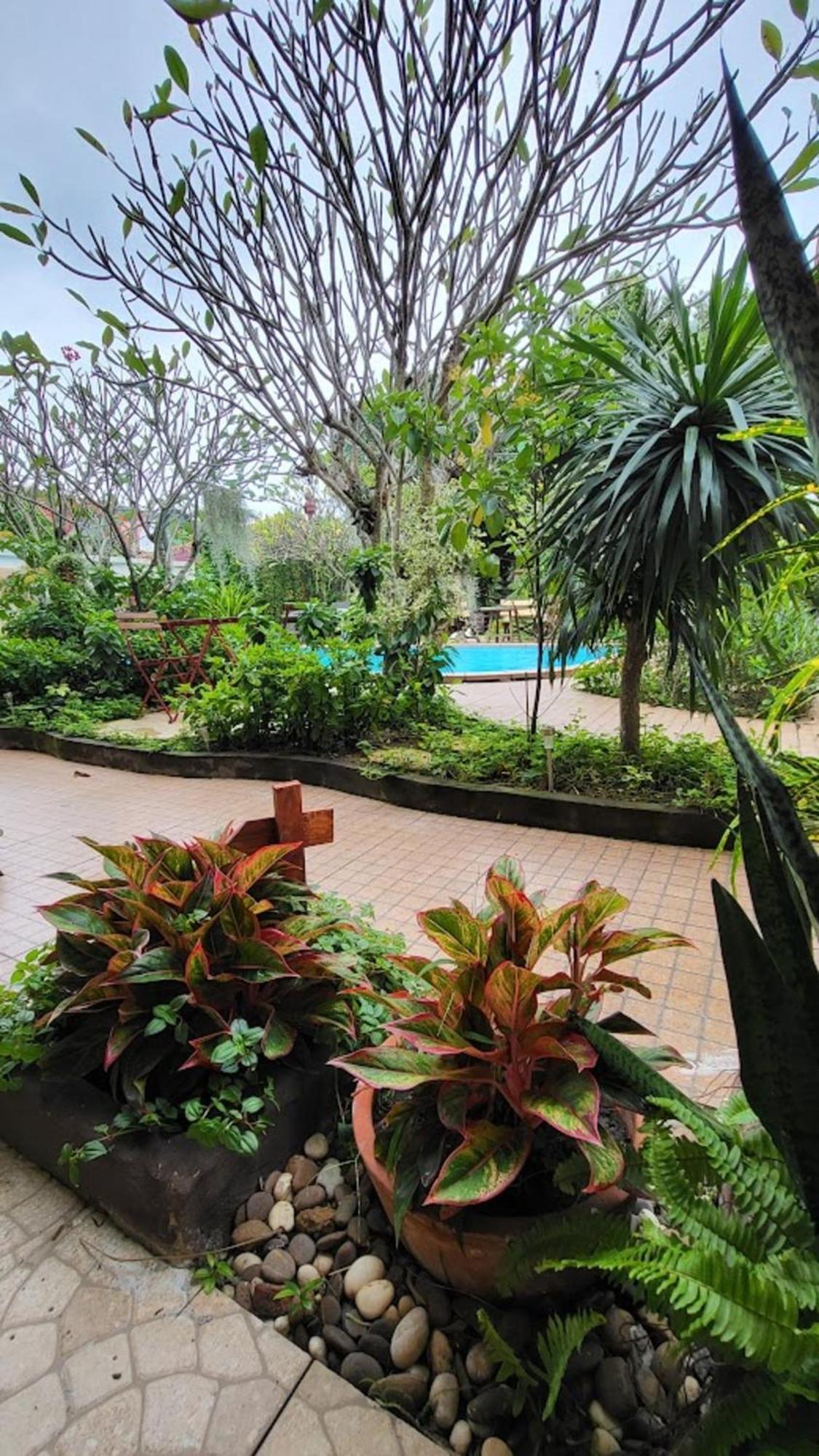 Namphung Phuket Boutique Resort Rawai Eksteriør bilde